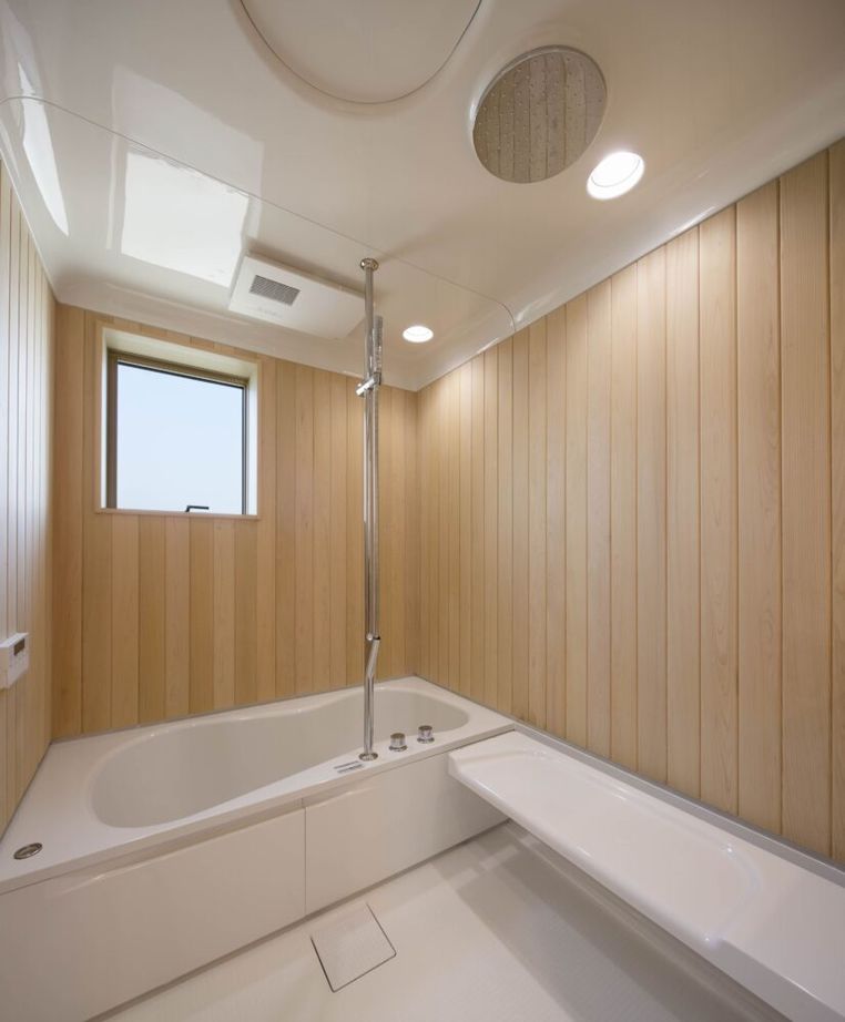 ひのき乃工房　ムクヤホーム 【30坪台/間取り/ビルトインガレージ/吹き抜け】カラマツの無垢材が温かみのある空間をつくるの建築実例画像18