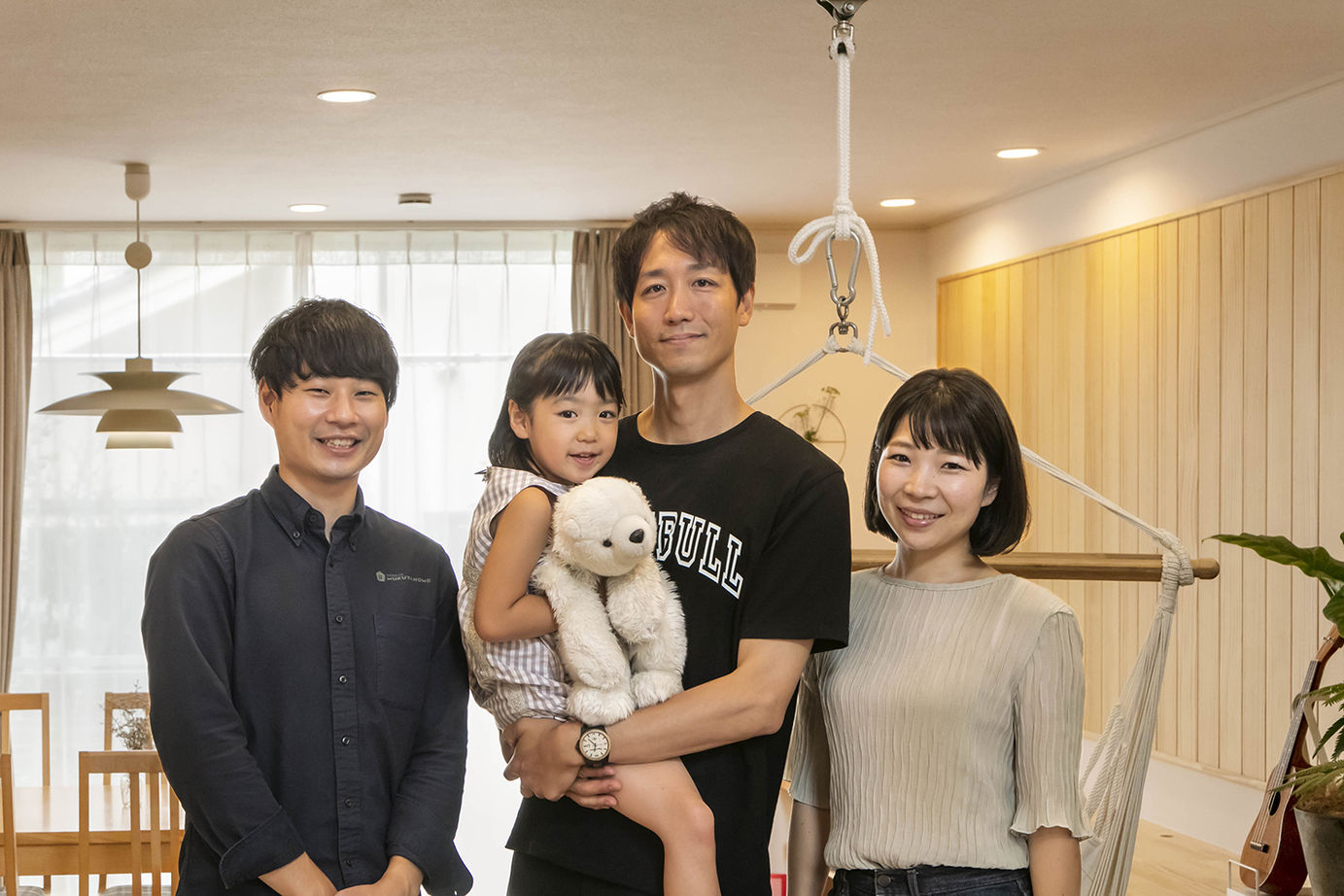 ひのき乃工房　ムクヤホーム 【2000万円台/20坪台/間取り/狭小/ウッドデッキ】高さ5.5mの吹き抜けの解放感と自然素材が心地よい注文住宅の建築実例画像18