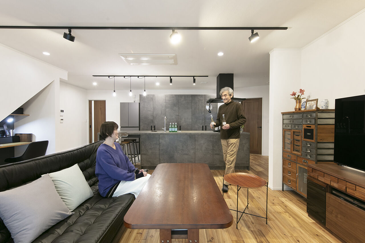 ひのき乃工房　ムクヤホーム 【土間／収納充実／間取図】土間とつながる開放的な間取りも高い断熱性能と自然素材で快適！の建築実例画像18