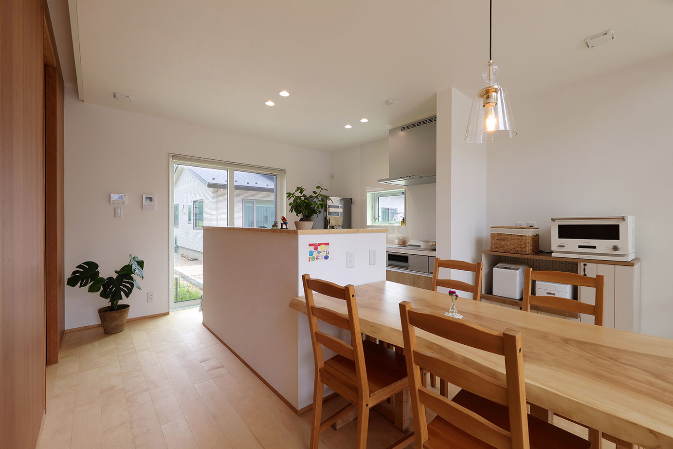 アサヒアレックス 【2320万円｜33.6坪】２階フリースペースからの景色がお気に入り。自然の光や風を楽しめる住まいの建築実例画像4