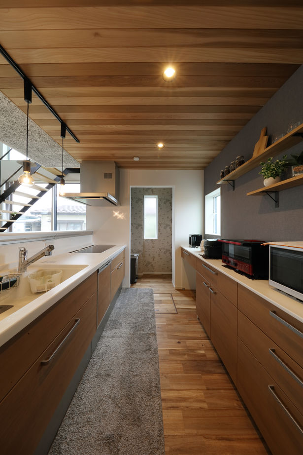 アサヒアレックス 【35.4坪｜3LDK｜吹抜け】昼夜で違った雰囲気を楽しむパッシブデザインハウスの建築実例画像7