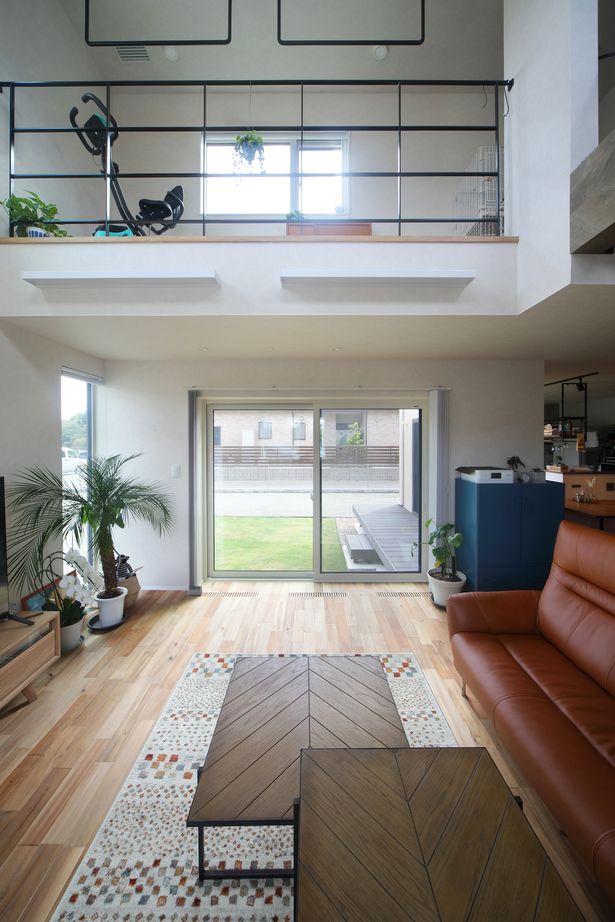 アサヒアレックス 【39.8坪｜吹抜け｜3LDK】海を一望できる贅沢な間取りでアウトドアを楽しむ暮らしの建築実例画像4