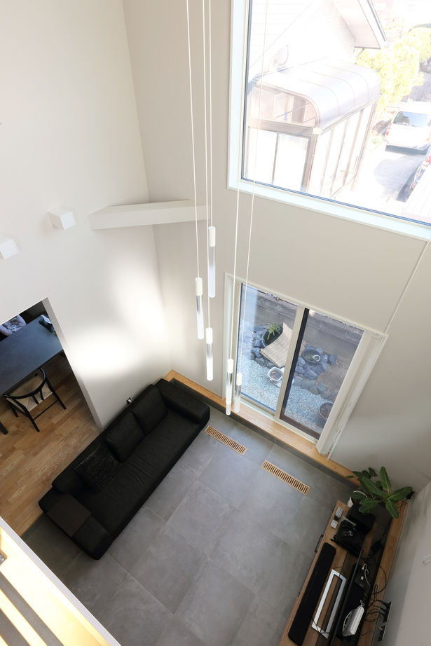 アサヒアレックス 【38.5坪｜2550万円｜ピットリビング】居住空間の温熱環境にこだわった高性能デザインハウスの建築実例画像3