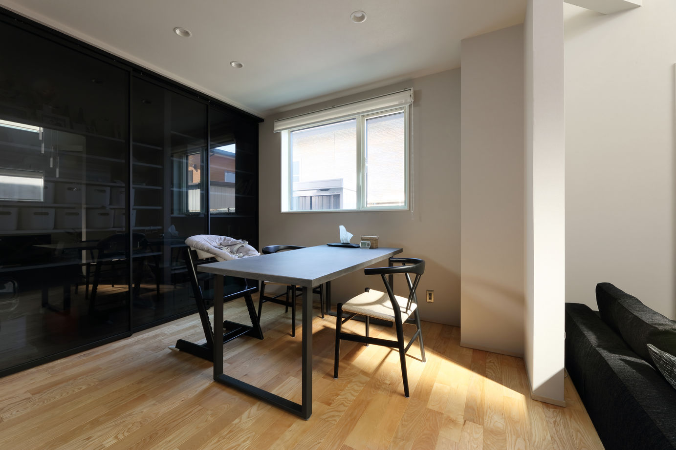 アサヒアレックス 【38.5坪｜2550万円｜ピットリビング】居住空間の温熱環境にこだわった高性能デザインハウスの建築実例画像7