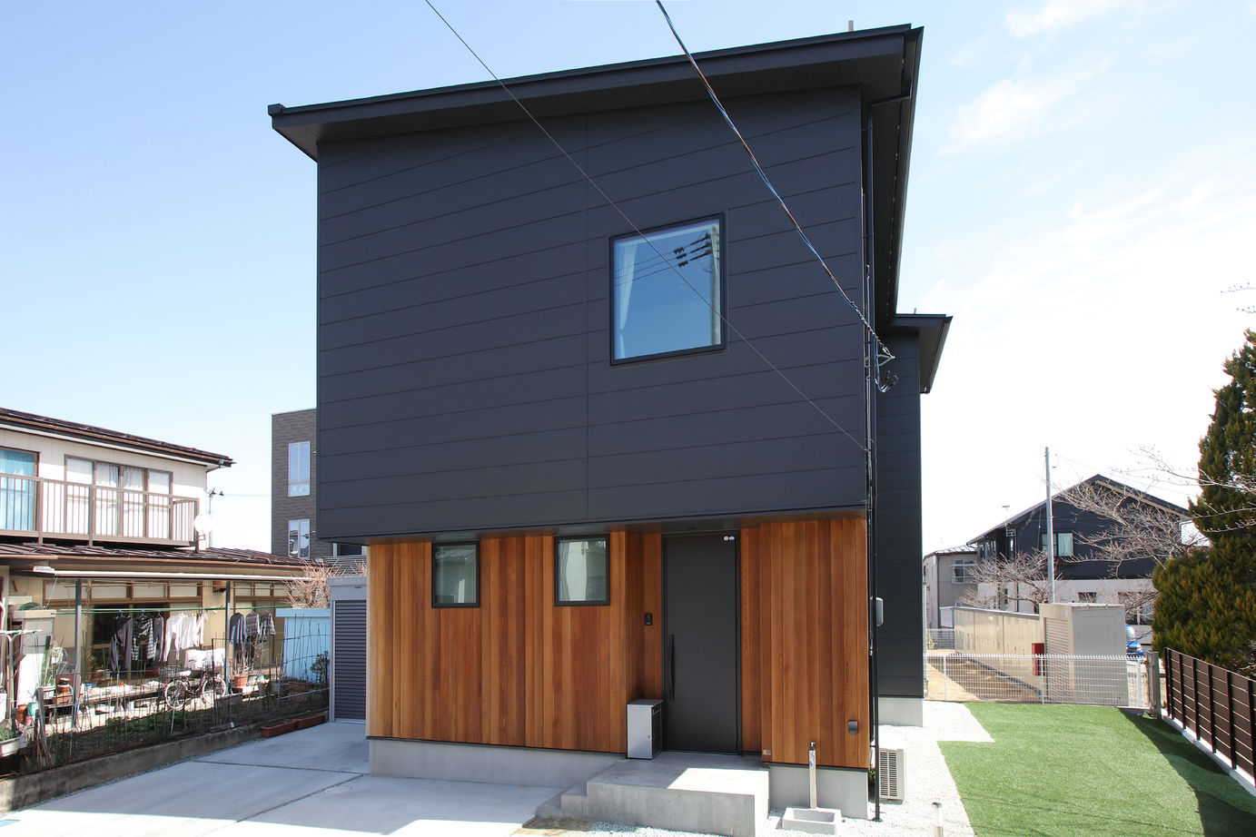 アサヒアレックス 【33坪｜2270万円｜吹抜け】異素材が演出する上品なデザインと、高い断熱性能による心地良さの建築実例画像10