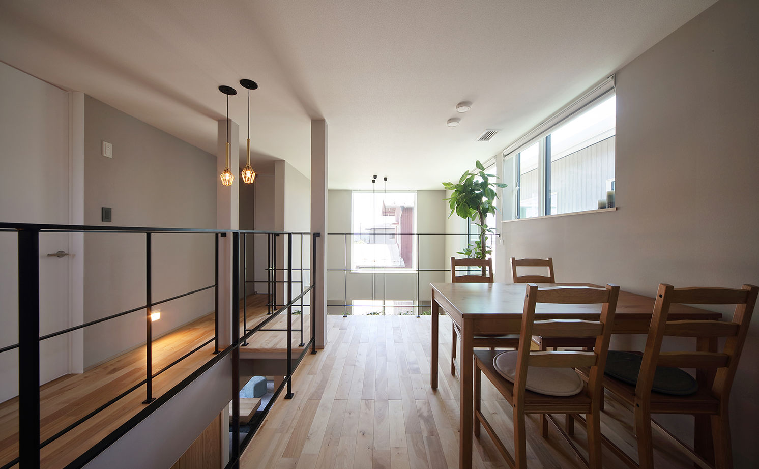 アサヒアレックス 【2860万円｜太白区｜ピットリビング】飽きのこないデザインに囲まれて、ずっと変わらない住み心地を楽しむの建築実例画像15