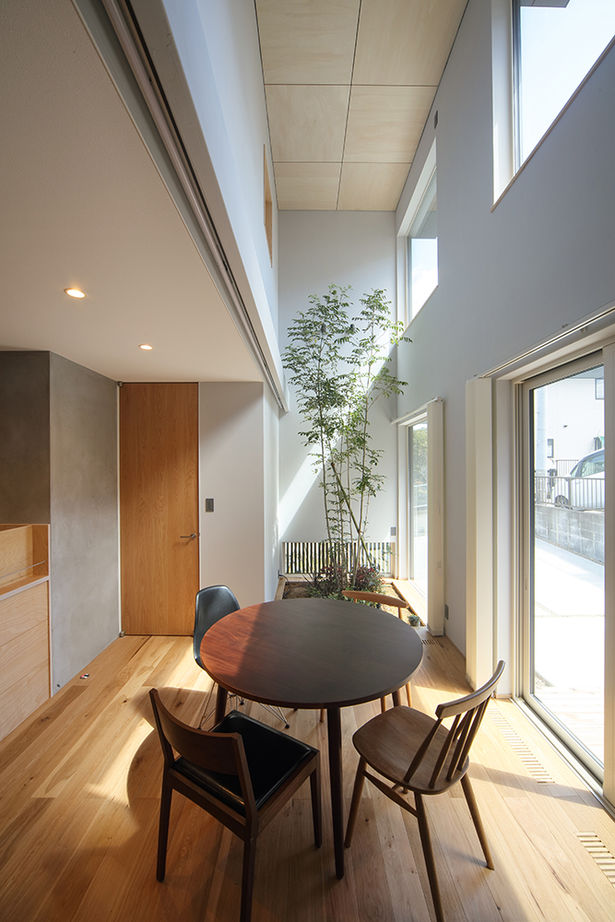 アサヒアレックス 【2950万円｜32.8坪】シンプルで美しい空間が心地いい。UA値0.29で叶える省エネ住宅～経年美の家～の建築実例画像5