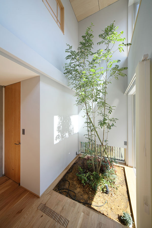 アサヒアレックス 【2950万円｜32.8坪】シンプルで美しい空間が心地いい。UA値0.29で叶える省エネ住宅～経年美の家～の建築実例画像6