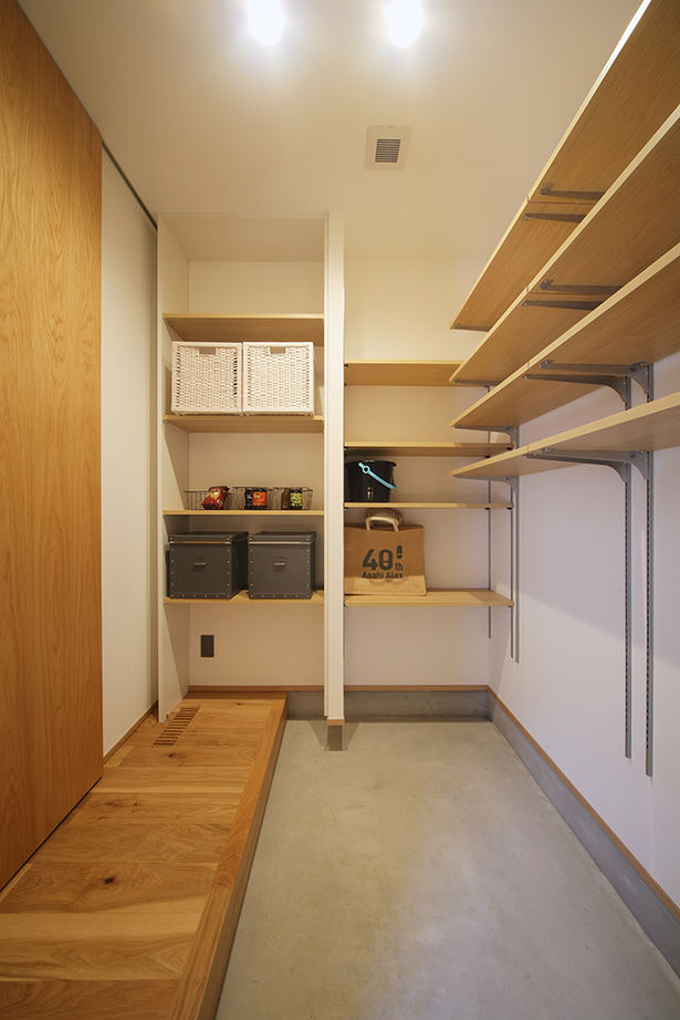 アサヒアレックス 【2950万円｜32.8坪】シンプルで美しい空間が心地いい。UA値0.29で叶える省エネ住宅～経年美の家～の建築実例画像11