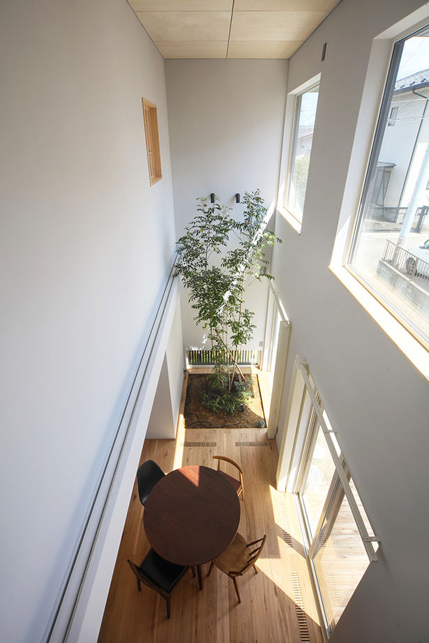 アサヒアレックス 【2950万円｜32.8坪】シンプルで美しい空間が心地いい。UA値0.29で叶える省エネ住宅～経年美の家～の建築実例画像17