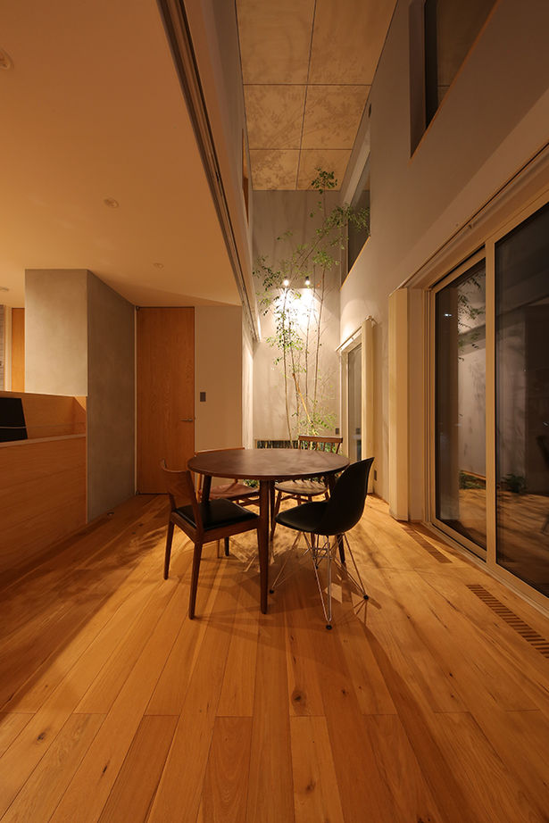 アサヒアレックス 【2950万円｜32.8坪】シンプルで美しい空間が心地いい。UA値0.29で叶える省エネ住宅～経年美の家～の建築実例画像19