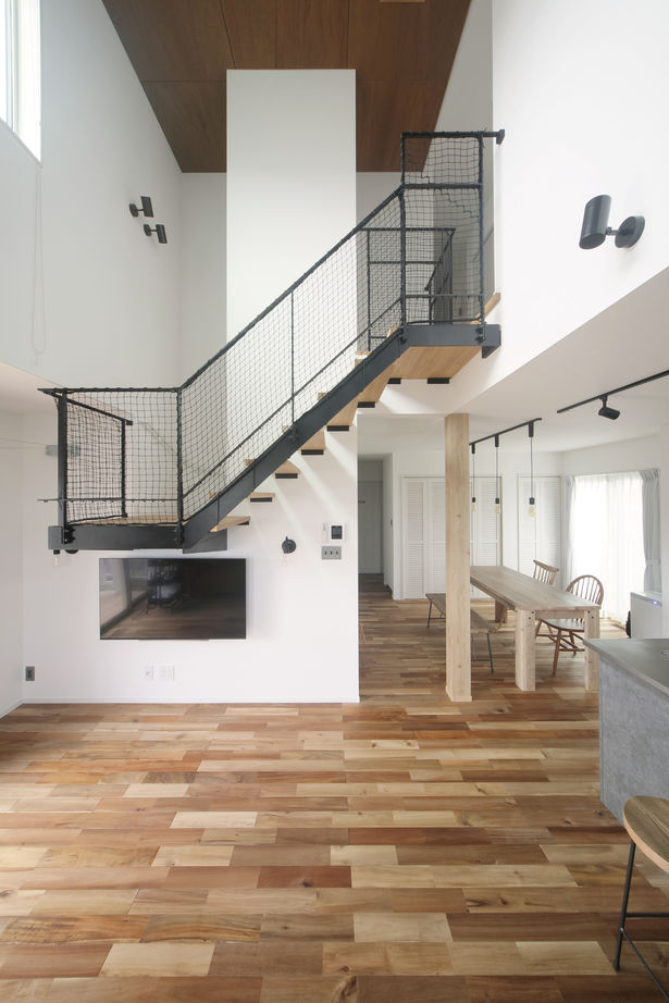 アサヒアレックス 【34坪｜2340万円｜吹き抜け】毎日を楽しくするサーファーズハウスの建築実例画像3