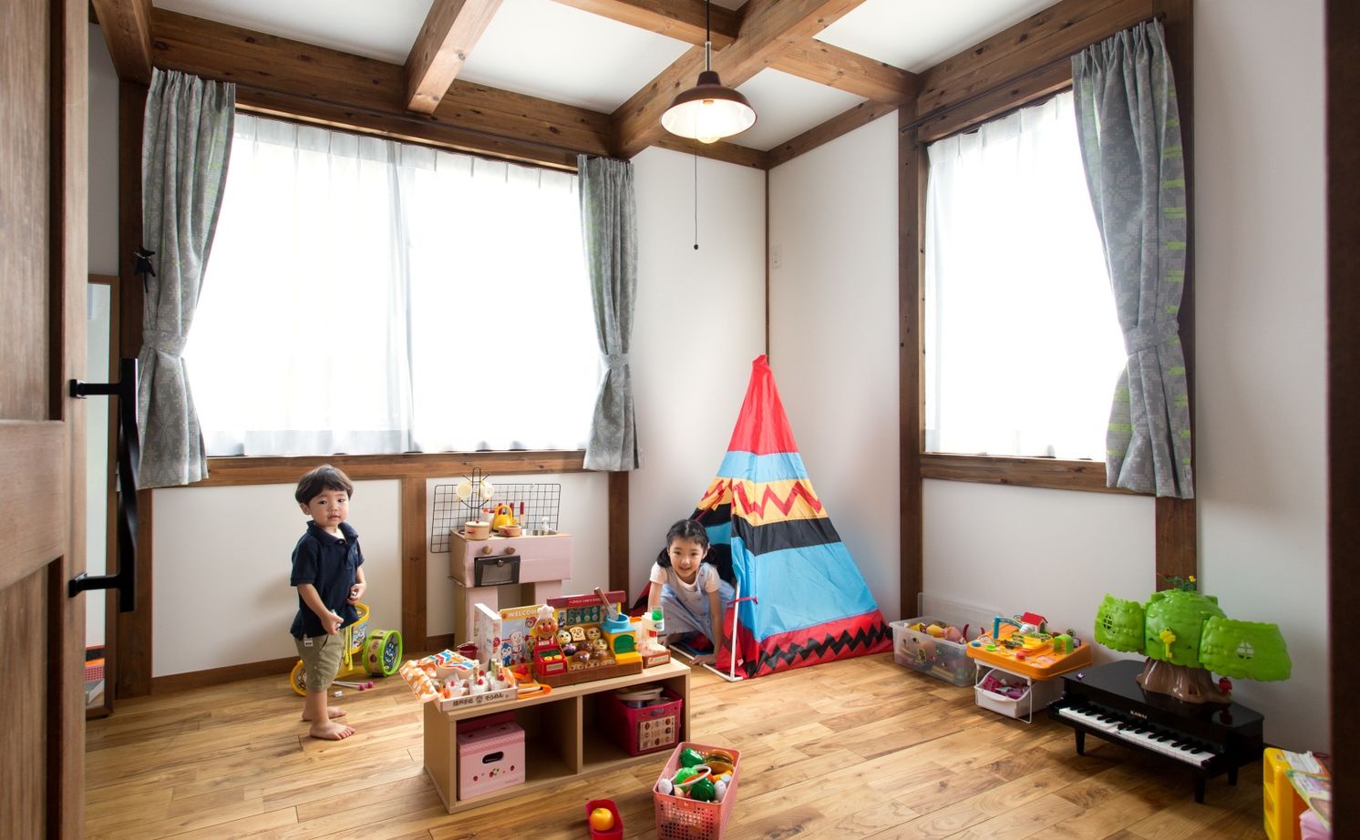 綿半林業 【1800万円/ひのき/108m2/間取り有】おしゃれで住み心地のよい国産ひのきの家が1800万円で実現！の建築実例画像10