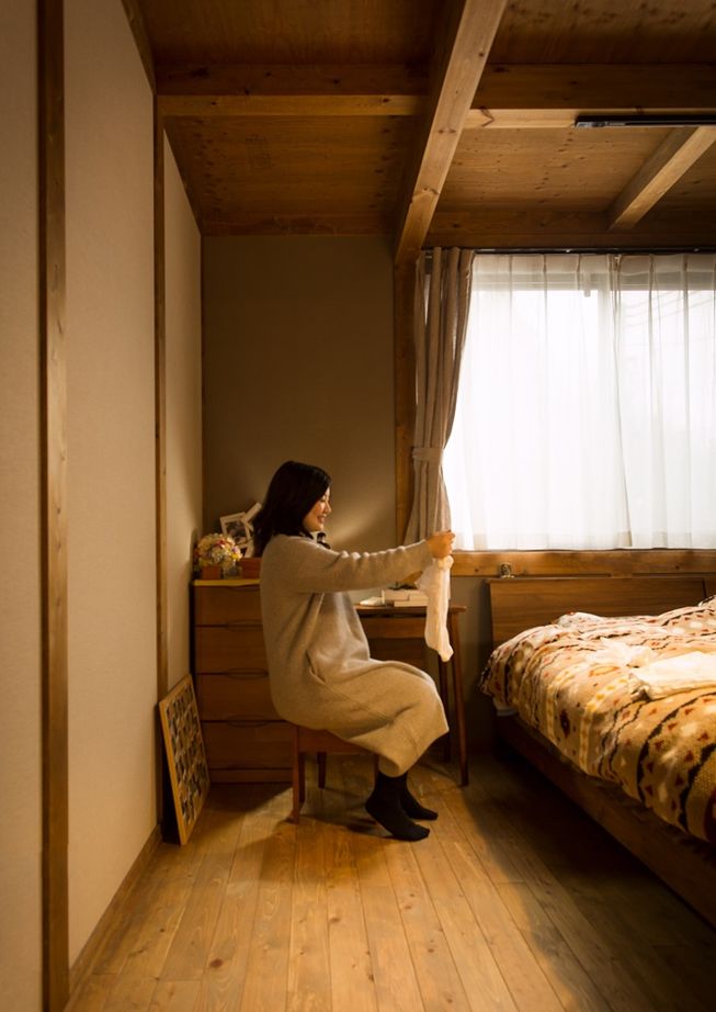 綿半林業 【1887万円/ひのき/図面有り】お家時間が楽しい!ペレットストーブが温かい和モダンの家の建築実例画像10