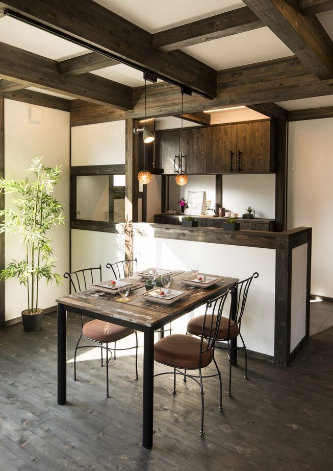 綿半林業 【1000万円台/ひのき/間取り有】和風旅館の風情あふれる隠れ書斎のある古民家風の家の建築実例画像5