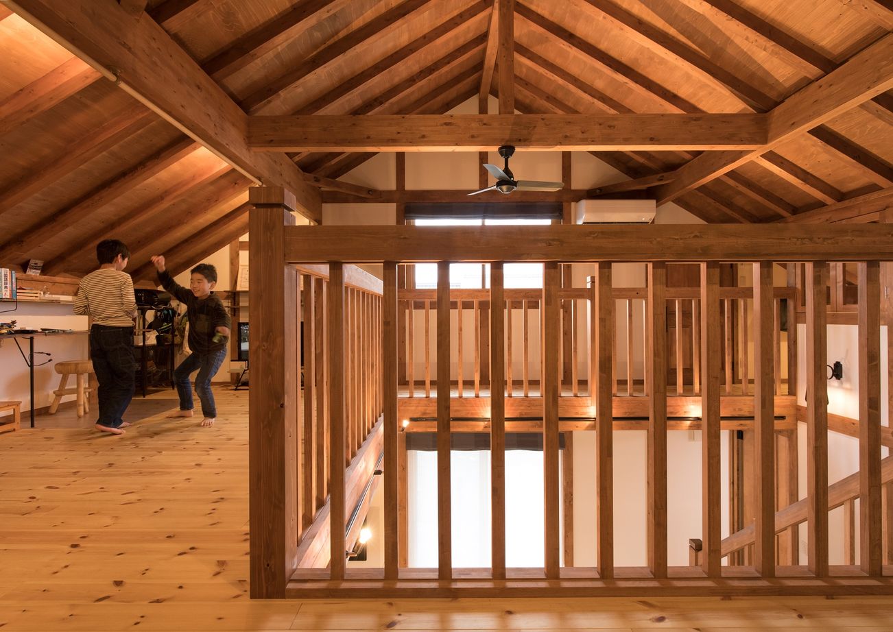 綿半林業 【2000万円台/ひのき】造作家具で空間を有効活用。キッズも愛犬も大満足の二世帯の家の建築実例画像12