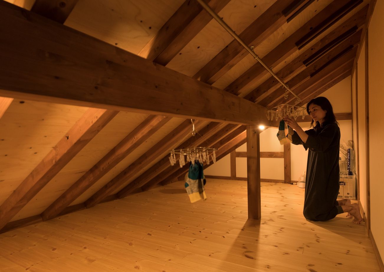 綿半林業 【2000万円台/ひのき】造作家具で空間を有効活用。キッズも愛犬も大満足の二世帯の家の建築実例画像13