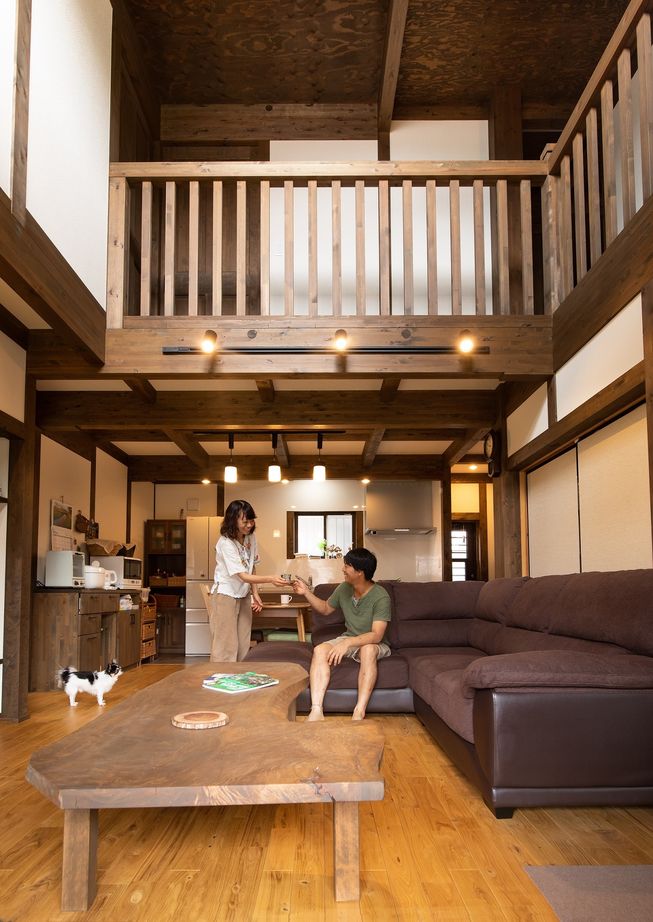 綿半林業 【2225万円/52坪/ペット/和モダン】古民家風テイストで人もペットも快適な木の香りとぬくもりに癒される家の建築実例画像3