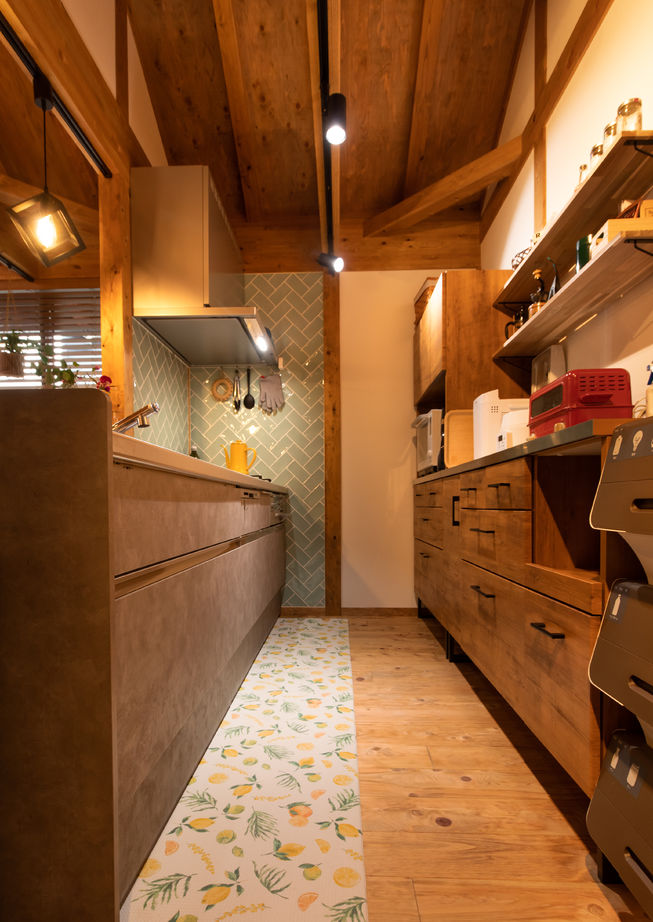 綿半林業 【1668万円/ひのき/動線】子育て&家事ラクとともに将来の暮らしまで考えた1.5階建ての平屋風の建築実例画像8