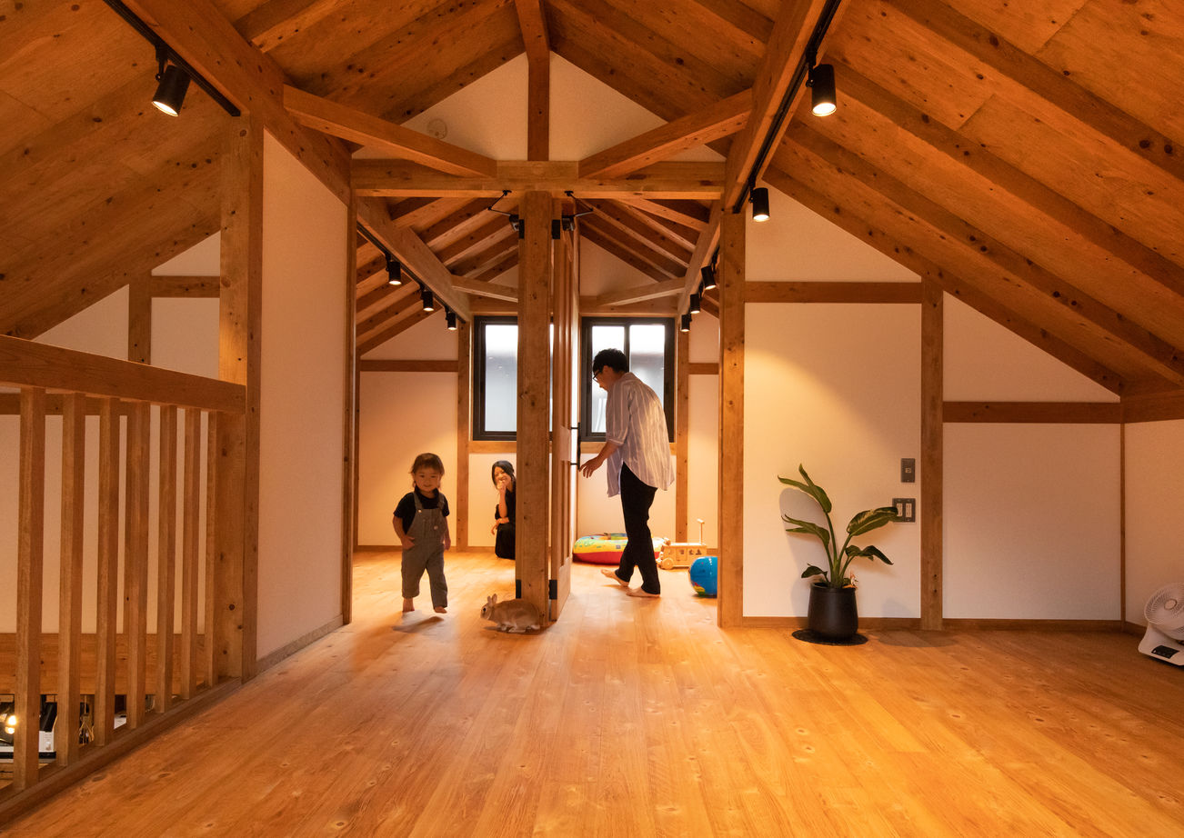 綿半林業 【1668万円/ひのき/動線】子育て&家事ラクとともに将来の暮らしまで考えた1.5階建ての平屋風の建築実例画像13