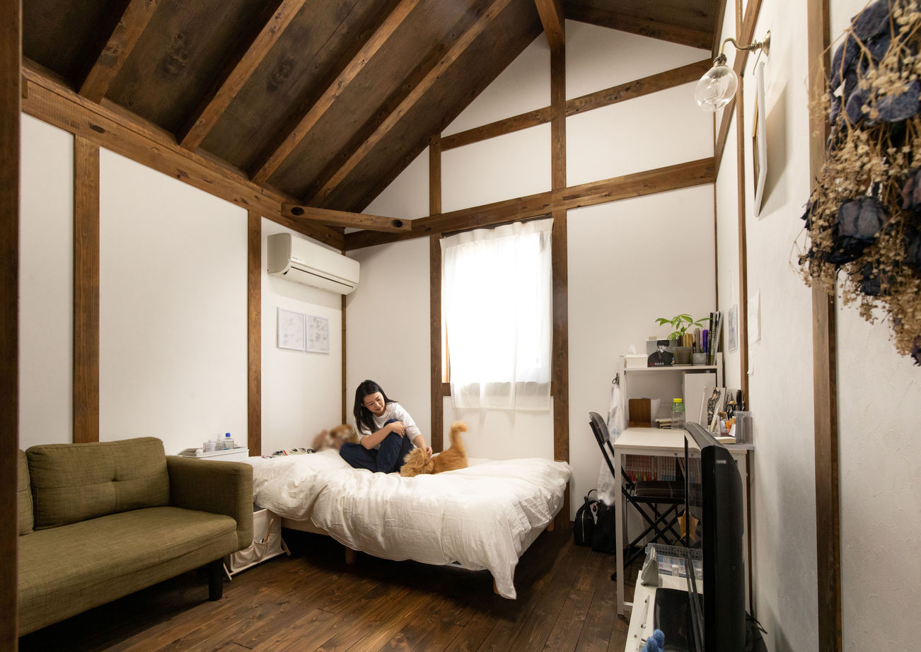 綿半林業 【30坪/土間/仕事部屋】広い土間とアトリエ風キッチンがおしゃれなひのきの家の建築実例画像5