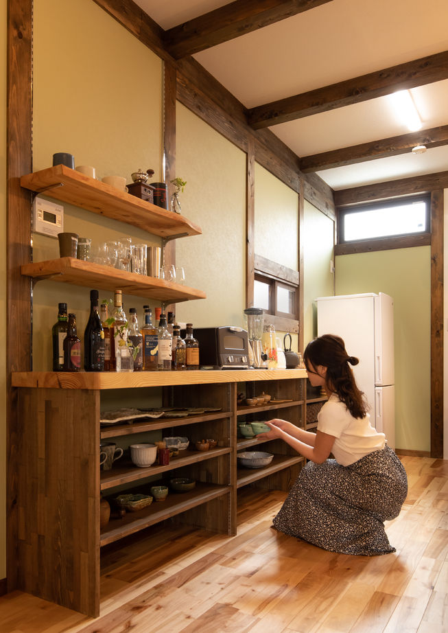 綿半林業 【平屋/1000万円台】趣味を楽しむビルトインガレージのひのきの平屋の建築実例画像4