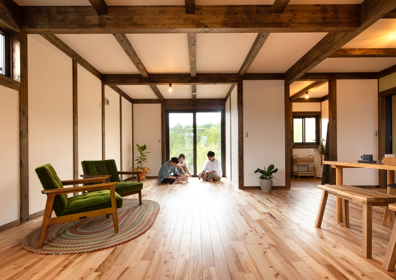 綿半林業 【平屋/1000万円台】趣味を楽しむビルトインガレージのひのきの平屋の建築実例画像5