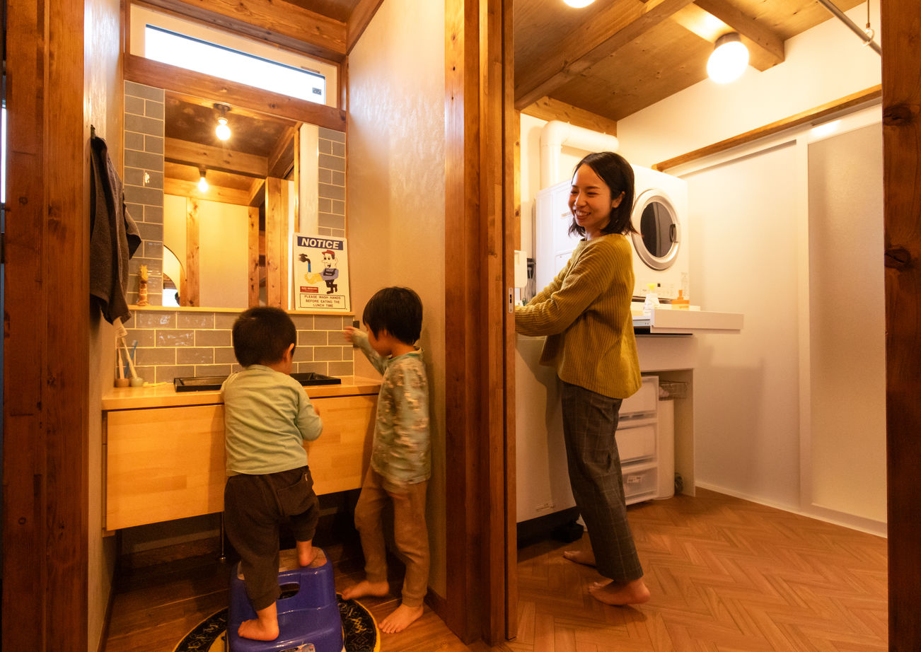 綿半林業 【4000万円/49坪/ひのき/子育て】たっぷり収納と家事ラクを叶えた皆の笑顔が集まる木の家の建築実例画像7