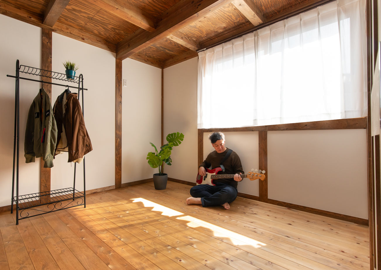 綿半林業 【1930万円/ひのき/家事動線/ペット】森林浴できるリビングのある山小屋風のひのきの家の建築実例画像7