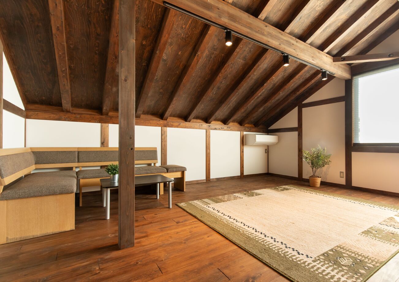 綿半林業 【1724万円/36坪/ひのき/子育て】人を呼ぶのが楽しみになる癒しの古民家風ひのきの家の建築実例画像12