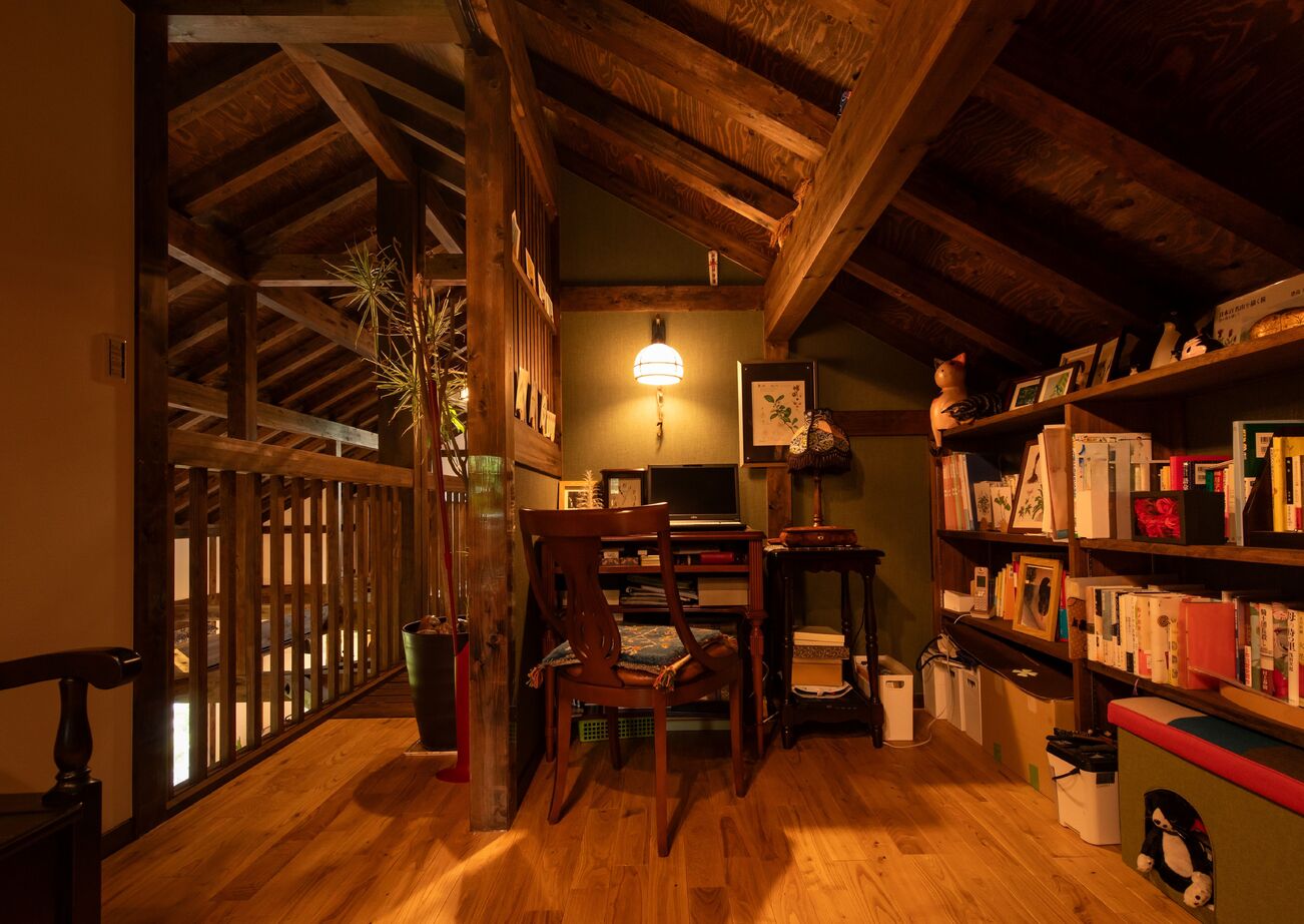 綿半林業 【土間/ペット/薪ストーブ】家族とペットがひとつになる和モダン旅館風ひのきの家の建築実例画像6