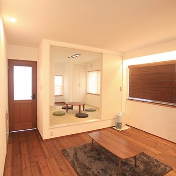 アーキホームライフ ［京都・2000万円台・30坪以上・駐車場有］自然素材をふんだんに使った、ナチュラルテイストの家（間取り）の建築実例画像4