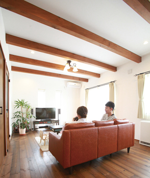 アーキホームライフ ［京都・～2000万円・30坪以下・駐車場有］自然素材をふんだんに使ったローコストの家の実例（間取り有）の建築実例画像3