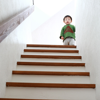 アーキホームライフ ［京都・～2000万円・30坪以下・駐車場有］ウッドデッキ&漆喰と無垢材を使った自然素材の家（間取り有）の建築実例画像6