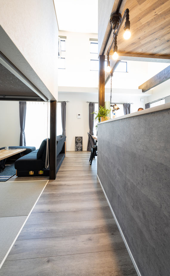 アーキホームライフ ［1000万円台で平屋を建てる・30坪以下・駐車場有］DIY大好きな夫婦が建てた中二階のある平屋（間取り有）の建築実例画像10