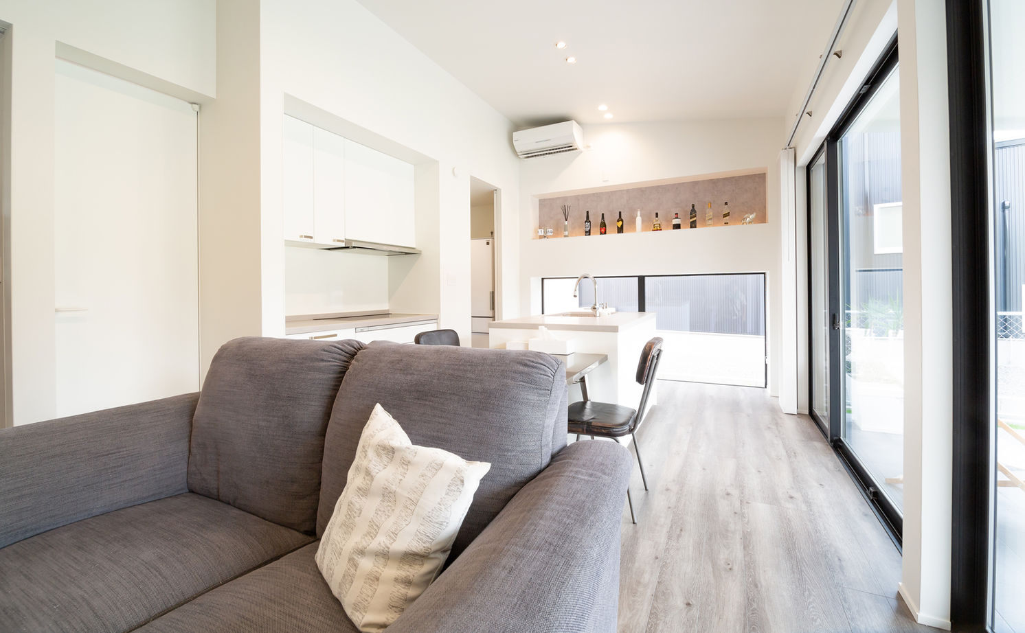 アーキホームライフ ［大阪・1000万円台・30坪以下・駐車場有］大阪1000万円台で25坪ながら広々開放感の平屋の実例（間取り有）の建築実例画像2