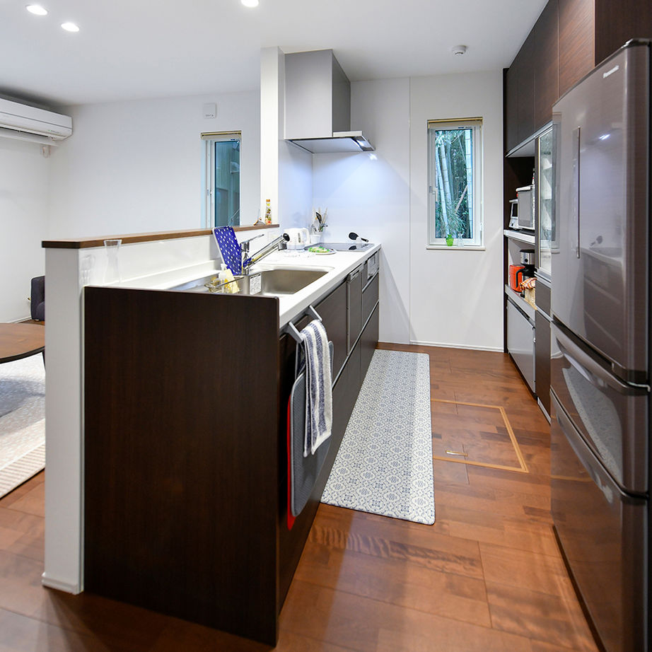 アーキホームライフ ［大阪・～2000万円・30坪以下・駐車場有］コンパクトな敷地に収納たっぷりの実例（間取り有）の建築実例画像4