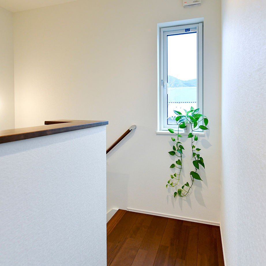 アーキホームライフ ［大阪・～2000万円・30坪以下・駐車場有］コンパクトな敷地に収納たっぷりの実例（間取り有）の建築実例画像6