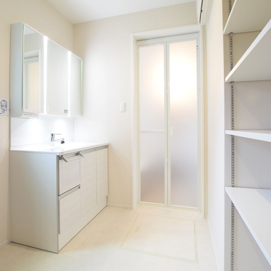 アーキホームライフ ［大阪・～2000万円・30坪以下・駐車場有］コンパクトな敷地に収納たっぷりの実例（間取り有）の建築実例画像8