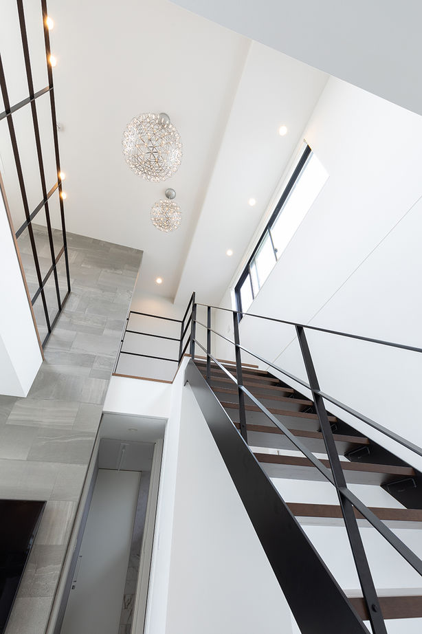 アーキホームライフ 【大阪・1000万円台・駐車場有】高級感のあるシンプルモダンなスタイリッシュハウス（間取り有）の建築実例画像3