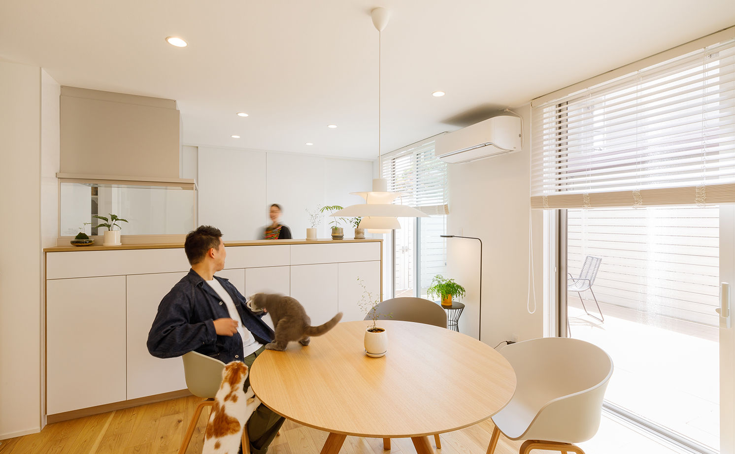 アーキホームライフ 【2000万円台・高天井・回遊動線】プライバシーを守り、中は開放的に。こだわりの動線で家事ラクも叶えたの建築実例画像6