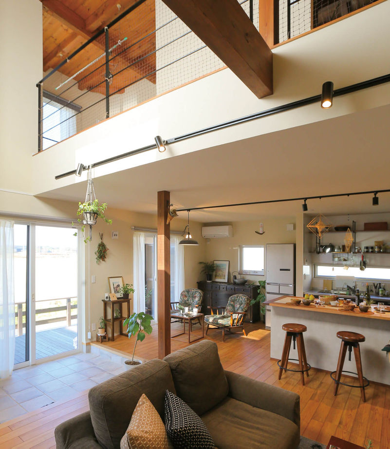 サンプロ 暮らしの手間が豊かさを織りなす住まいの建築実例画像2