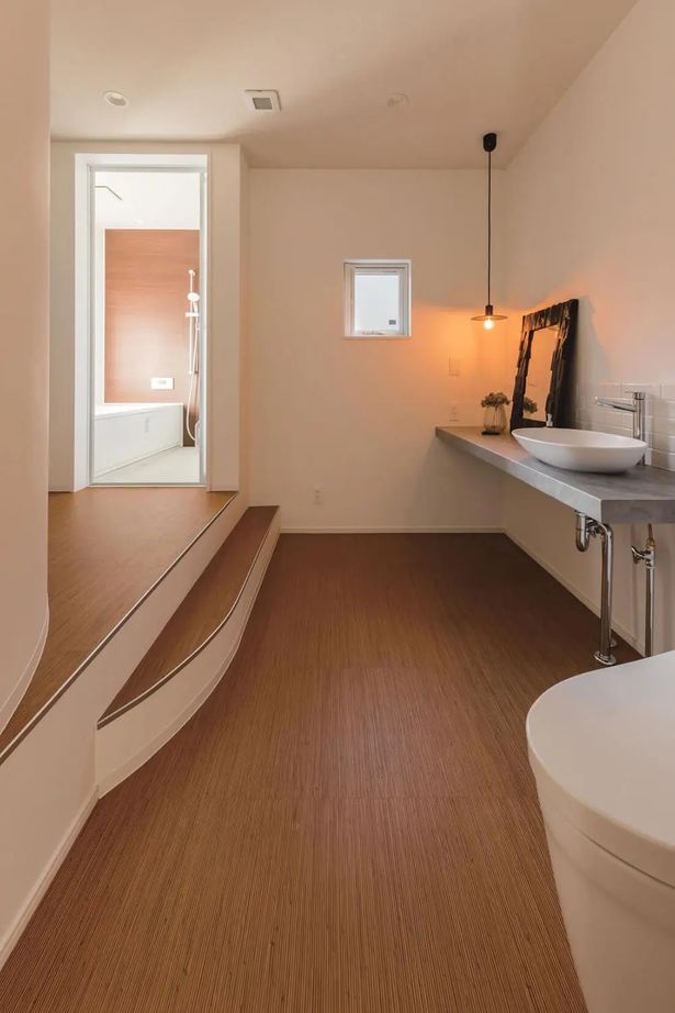 サンプロ 【ウッドデッキ・吹き抜け・建築士設計】眺望を存分に活かしたすべてが美しくいとおしい家の建築実例画像7