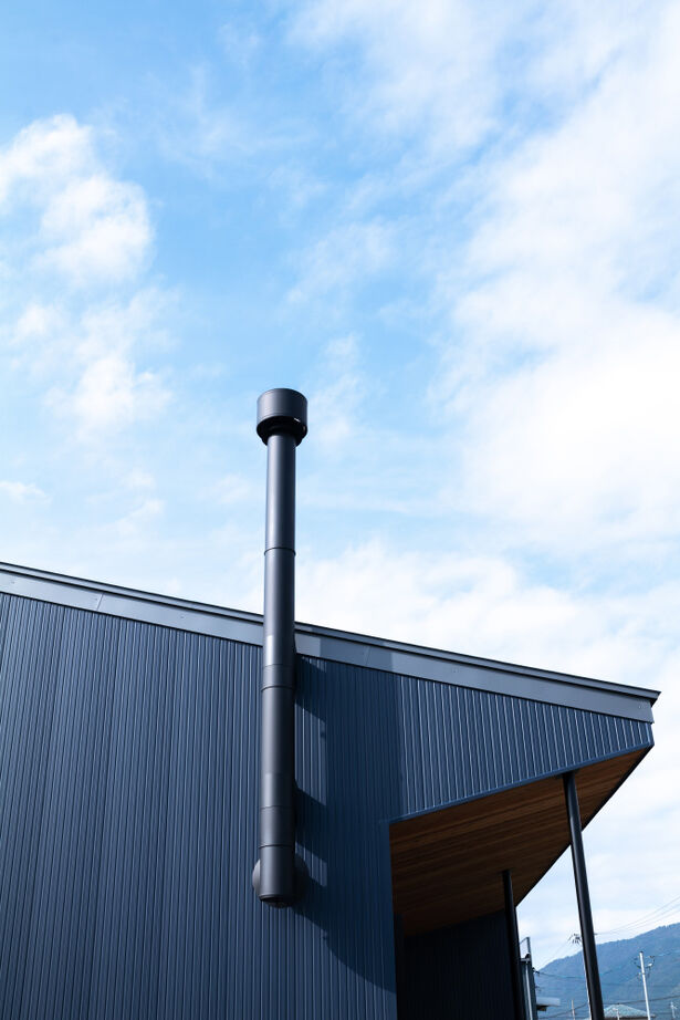 SAWAMURA建築設計 【高島市】ラフな仕上げで無骨な雰囲気に。遊び心が詰まったアウトドアスタイルの住まいの建築実例画像19