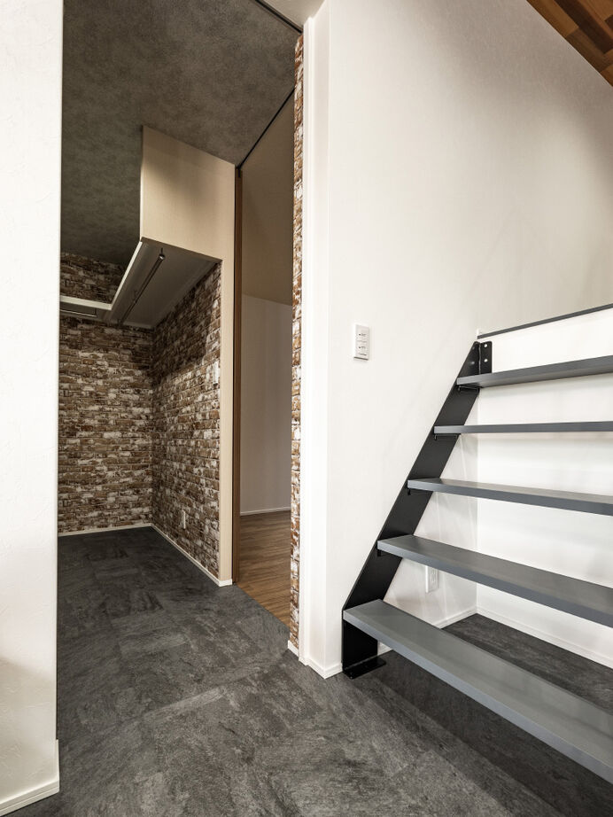 SAWAMURA建築設計 【大津市／平屋】ペットの居心地を最優先に間取りを検討。愛犬や愛猫たちと穏やかに暮らす平屋の住まいの建築実例画像12