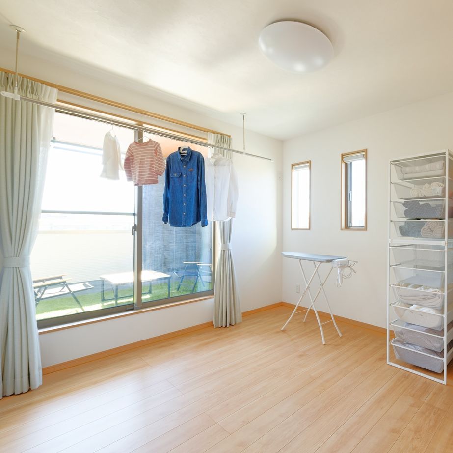 横尾材木店 【2000万円台】土地からすべてお任せ／コスパの良さが決め手／在宅ワーク／子育て快適／ヘリンボーン柄の建築実例画像9