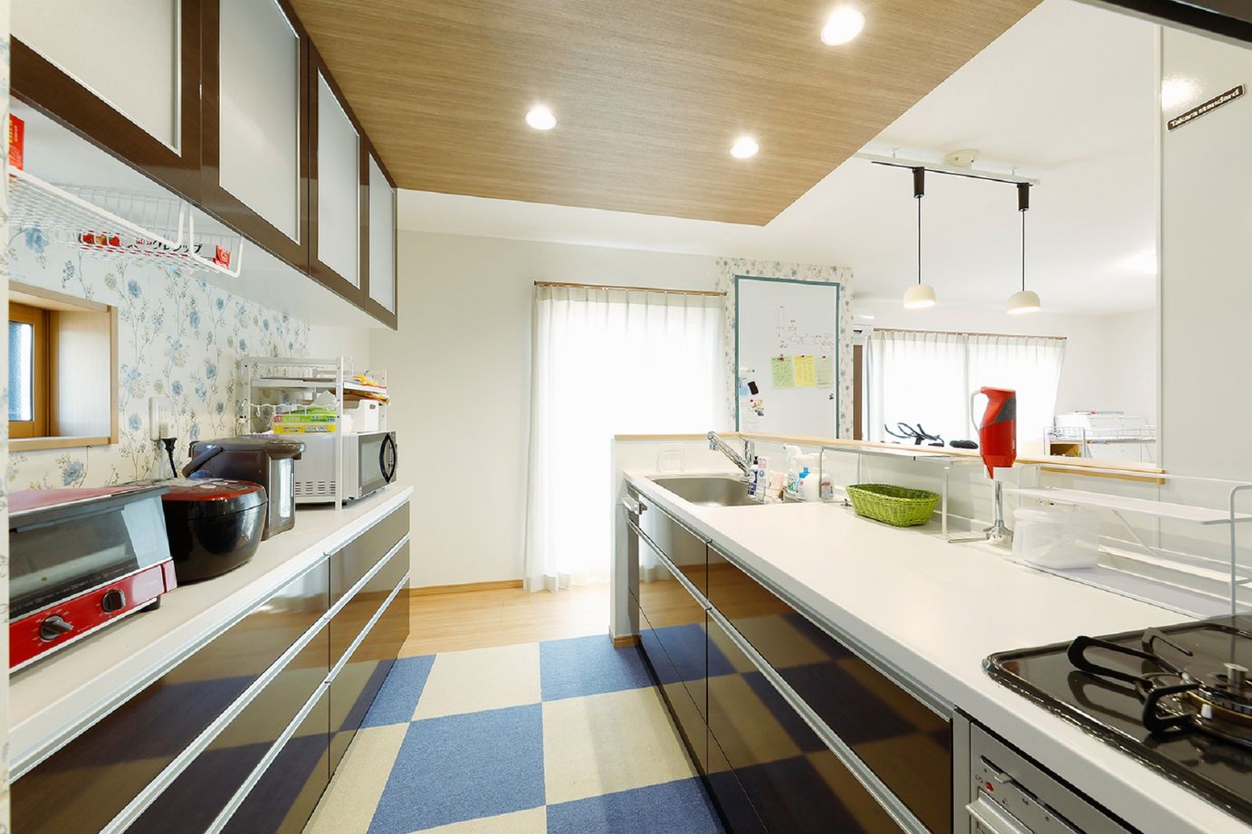 横尾材木店 【1800万円台】趣味スペース／たっぷり収納／広々バルコニー／アフターサポート充実の建築実例画像4