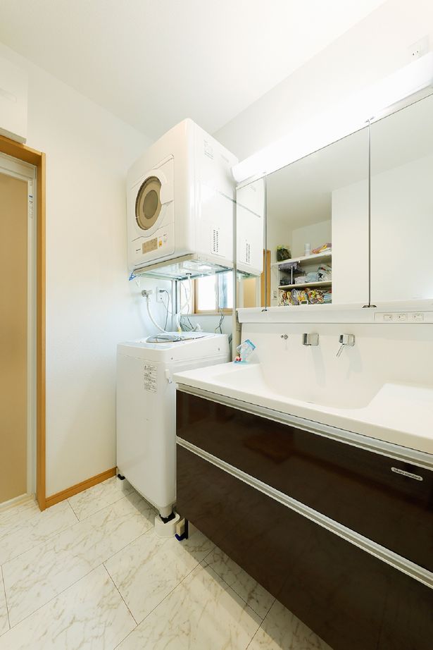 横尾材木店 【1800万円台】趣味スペース／たっぷり収納／広々バルコニー／アフターサポート充実の建築実例画像6