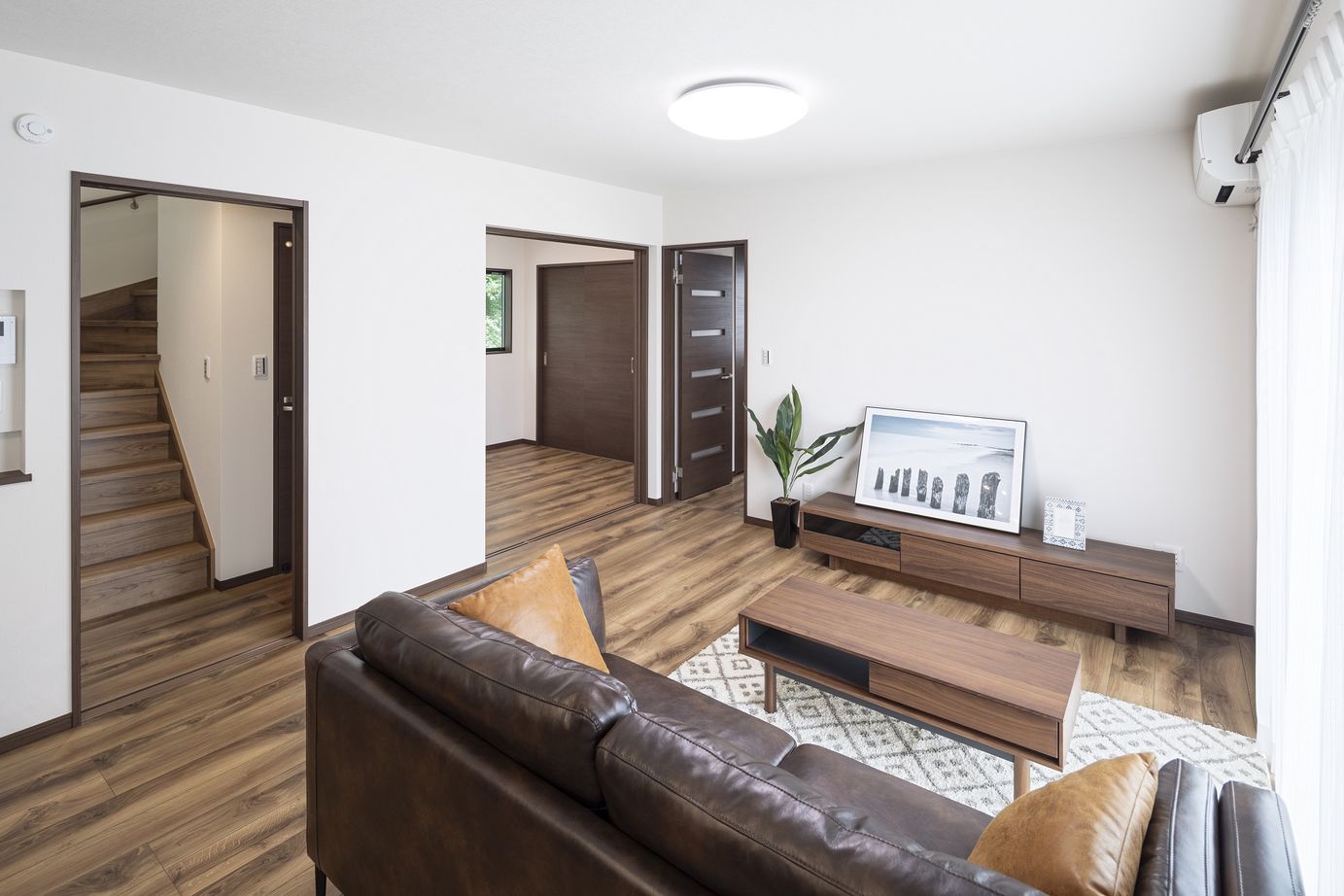 横尾材木店 【1900万円台】「おうちでちょこっとアウトドア」BBQやミニキャンプ家族の時間を楽しむ／4.5帖テラスデッキの建築実例画像3