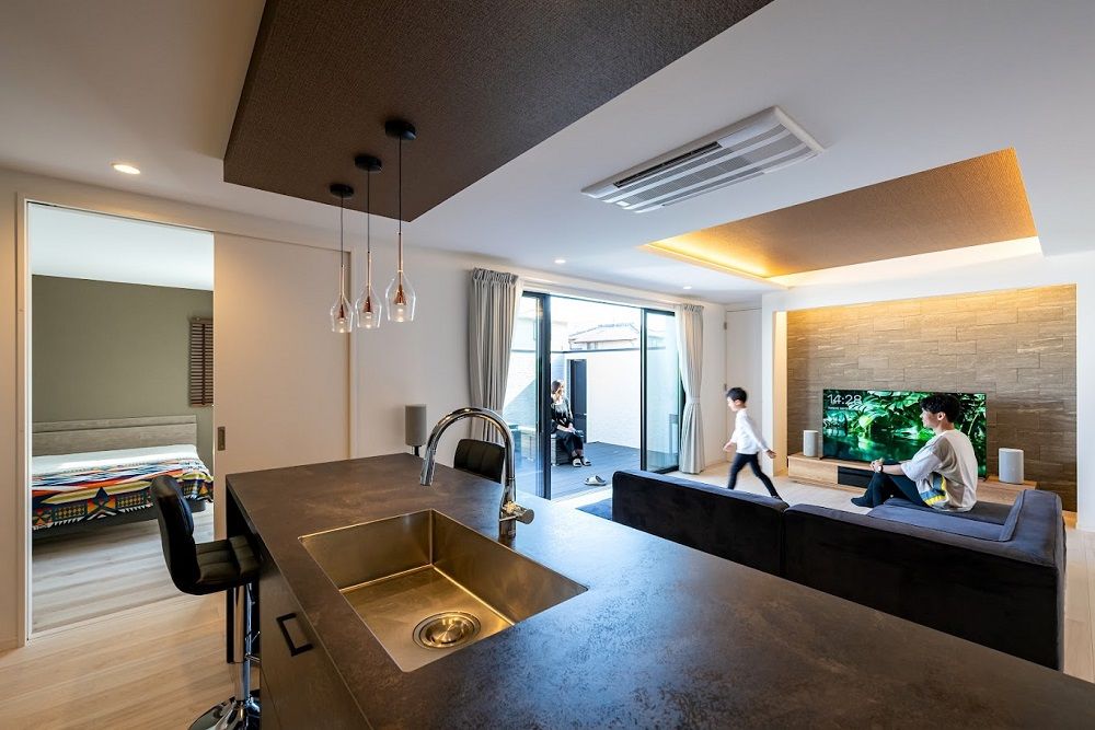 横尾材木店 【2700万円台】2LDK平屋／回遊動線ファミリークローゼット・ランドリールーム／中と外が繋がるウッドデッキの建築実例画像2